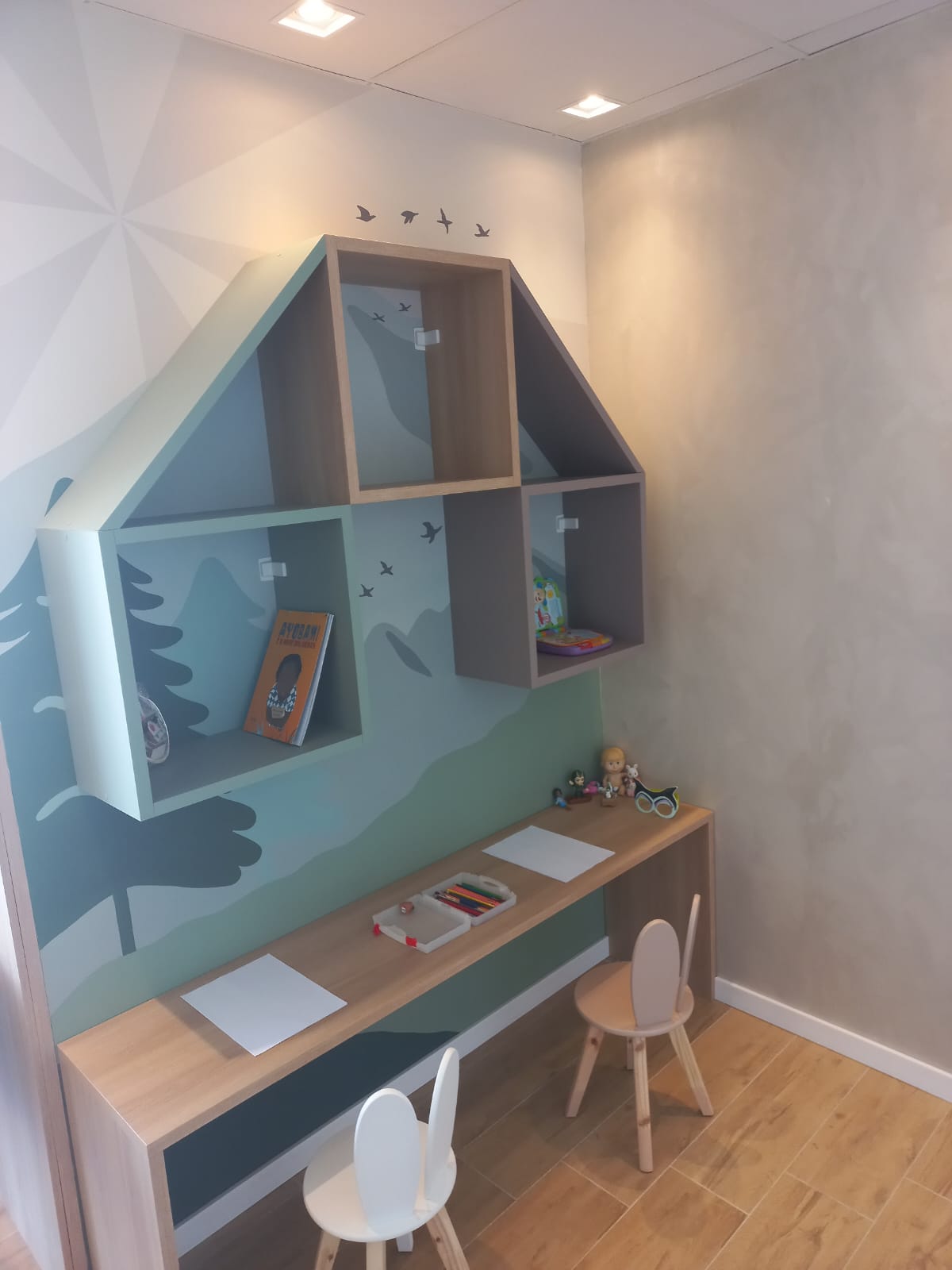 Espaço kids na recepção da Moriá Saúde